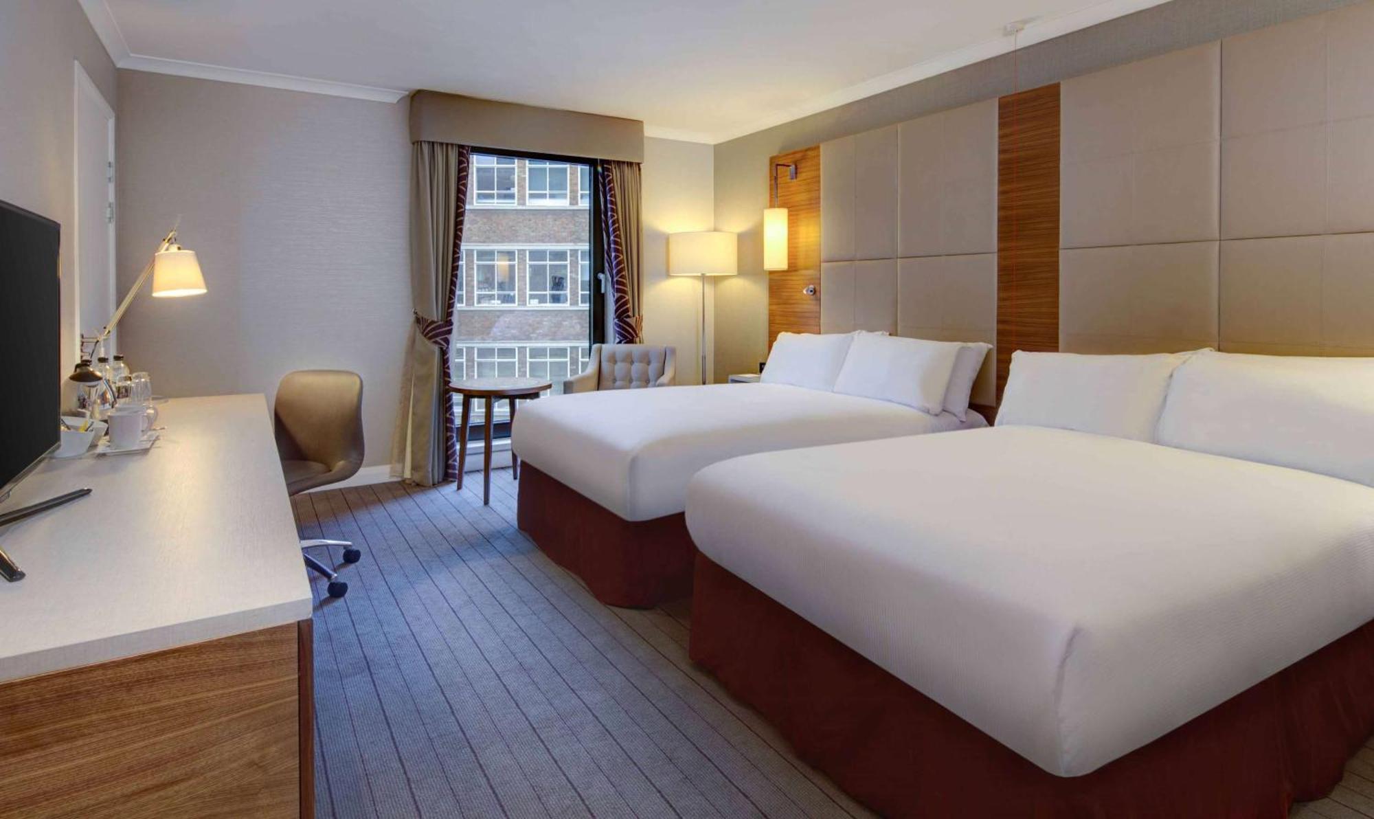 ฮิลตัน เคมบริดจ์ ซิตี้ เซ็นเตอร์ Hotel ภายนอก รูปภาพ