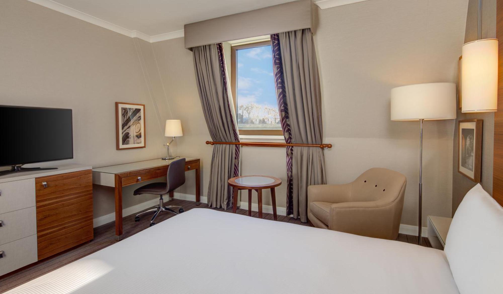 ฮิลตัน เคมบริดจ์ ซิตี้ เซ็นเตอร์ Hotel ภายนอก รูปภาพ